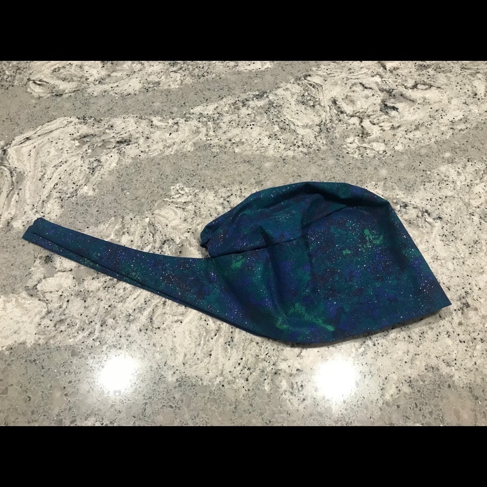 Blue camo glitter print surgical cap